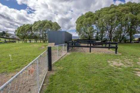 Photo of property in 53 Ohau Terraces, Ohau, Levin, 5570