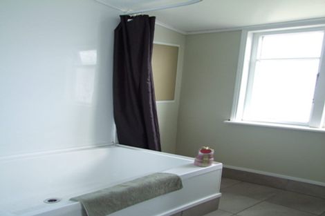 Photo of property in 52 Ajax Street, Milton, 9220