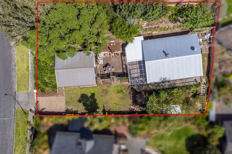 Photo of property in 38 Hicks Crescent, Waikanae Beach, Waikanae, 5036