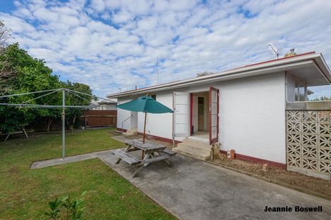 Photo of property in 8 Alexander Street, Awapuni, Palmerston North, 4412