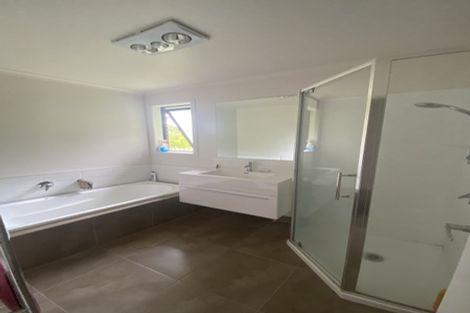 Photo of property in 239d Dixon Road, Fitzroy, Hamilton, 3206