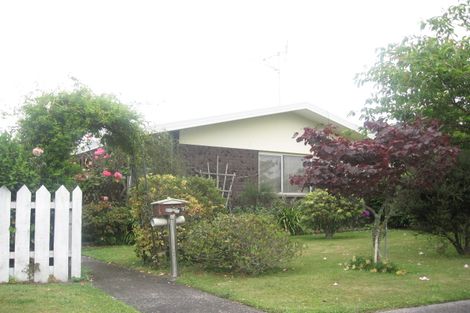 Photo of property in 7 Randell Place, Te Puke, 3119