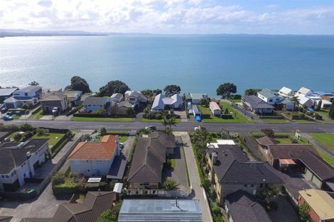 Photo of property in 46 Torkar Road, Clarks Beach, 2122