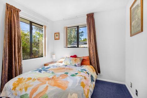 Photo of property in 10 Evatt Street, Bryndwr, Christchurch, 8053