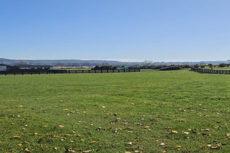 Photo of property in 4 Whare Roto Drive, Waipukurau, 4282