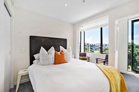 Photo of property in Nouvo Apartments, 4a/21 Rugby Street, Mount Cook, Wellington, 6021