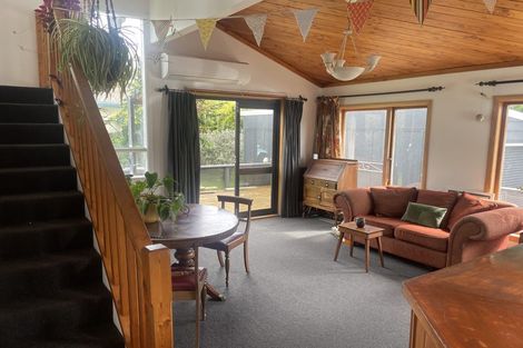 Photo of property in 13 Sussex Street, Levin, 5510