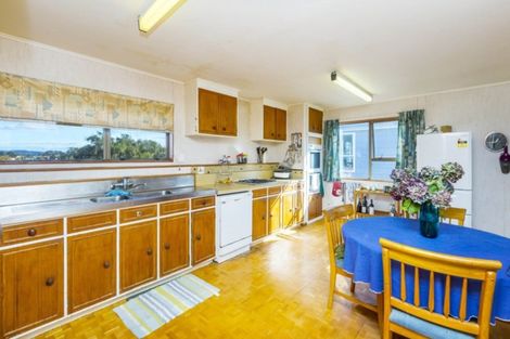 Photo of property in 109 Norana Road, Timberlea, Upper Hutt, 5018