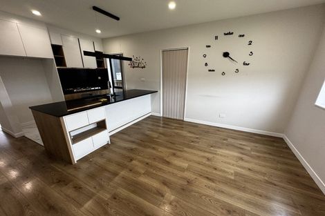 Photo of property in 45 Kaha Road, Papakura, 2110