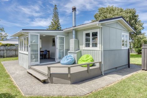Photo of property in 16a Kirk Street, Otaki, 5512