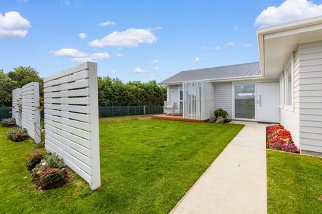 Photo of property in 18 Roka Street, Bell Block, New Plymouth, 4312