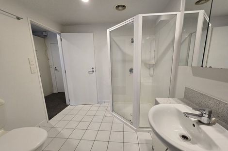 Photo of property in Terrace Heights Apartments, 9b/163 The Terrace, Wellington Central, Wellington, 6011