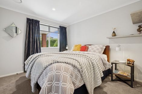 Photo of property in 70 Pohutukawa Parade, Riverhead, 0820