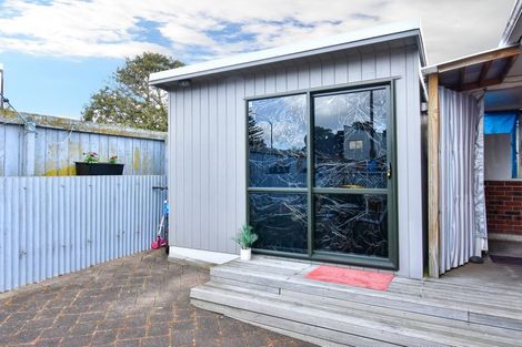Photo of property in 2/24 Miles Avenue, Papatoetoe, Auckland, 2025