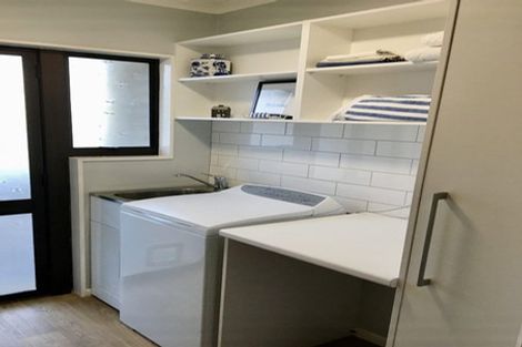 Photo of property in 13a Bulkeley Terrace, New Plymouth, 4310