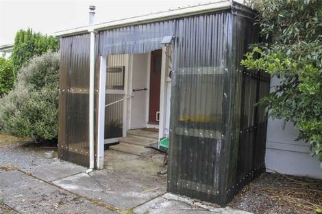 Photo of property in 68 Clifden Highway, Tuatapere, 9691