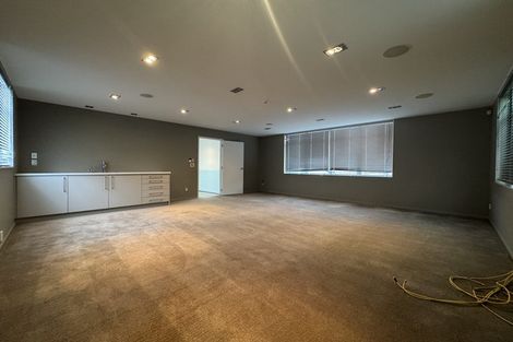 Photo of property in 77 Kittiwake Drive, Schnapper Rock, Auckland, 0632