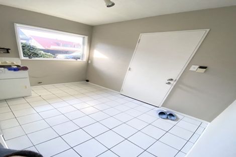 Photo of property in 5 Shanaway Close, Halswell, Christchurch, 8025