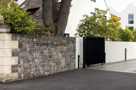 Photo of property in 1/360 Montreal Street, Christchurch Central, Christchurch, 8013