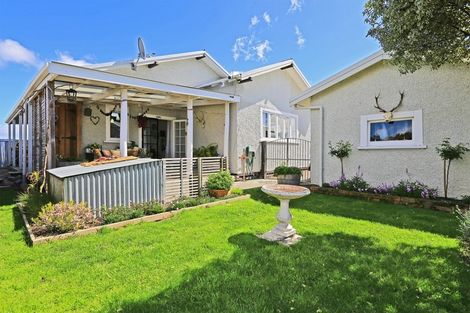 Photo of property in 814 Willowpark Road South, Akina, Hastings, 4122