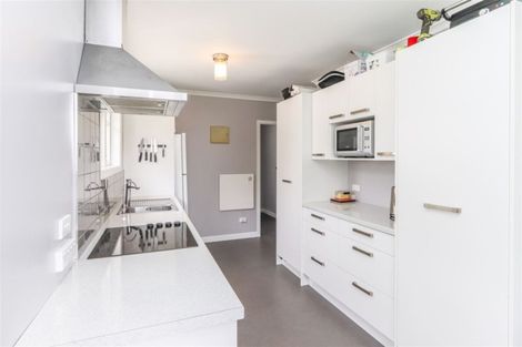 Photo of property in 9 Konini Street, Inglewood, 4330