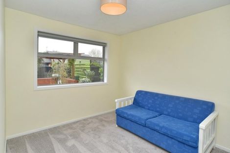 Photo of property in 3 Cam Place, Harewood, Christchurch, 8051