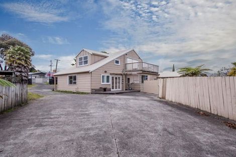 Photo of property in 21 St Georges Road, Avondale, Auckland, 0600