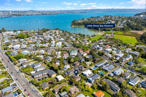 Photo of property in 11a Church Street, Northcote Point, Auckland, 0627