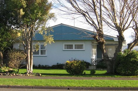 Photo of property in 37 Windsor Street, Terrace End, Palmerston North, 4410