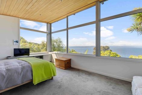 Photo of property in 43 Whakamoenga Point, Acacia Bay, Taupo, 3385