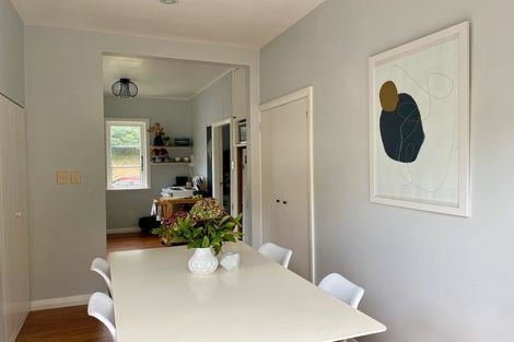 Photo of property in 129 Onslow Road, Khandallah, Wellington, 6035