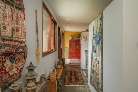 Photo of property in 19 Victoria Street, Coromandel, 3506