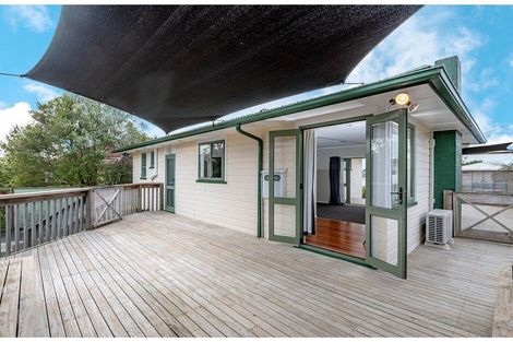 Photo of property in 26 Geordie Street, Henderson, Auckland, 0612