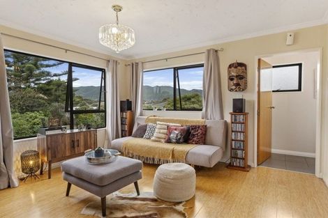 Photo of property in 298 Te Moana Road, Waikanae, 5036