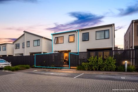 Photo of property in 45 Gecko Road, Hobsonville, Auckland, 0616