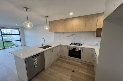 Photo of property in 27 Karikari Crescent, Takanini, 2112