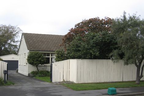 Photo of property in 1/15a Lothian Street, Ilam, Christchurch, 8041