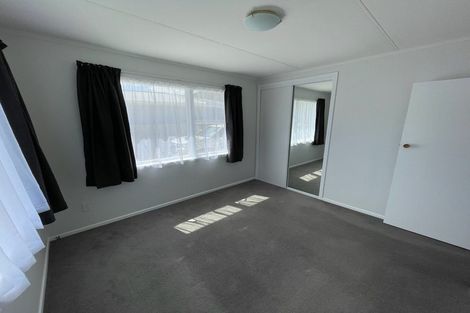 Photo of property in 52 Meremere Street, Wainuiomata, Lower Hutt, 5014