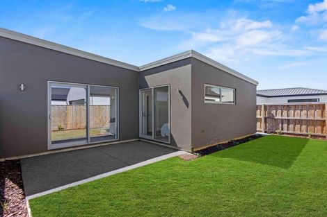 Photo of property in 15 Glendore Drive, Halswell, Christchurch, 8025