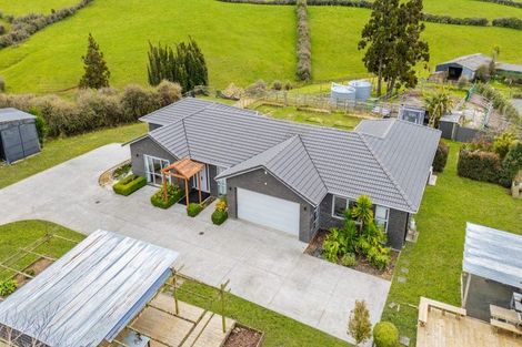 Photo of property in 130 Irwin Road, Kingseat, Pukekohe, 2679