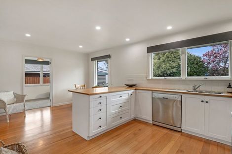 Photo of property in 5 Dellow Place, Spreydon, Christchurch, 8024
