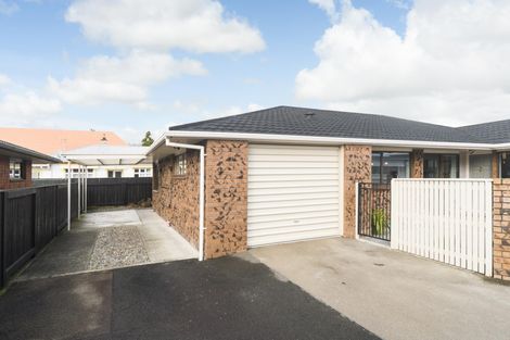 Photo of property in 166b Fitzherbert Avenue, West End, Palmerston North, 4410