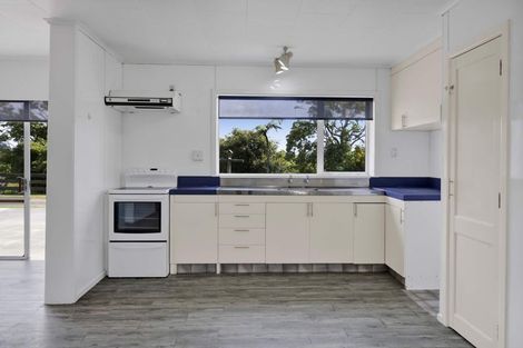 Photo of property in 124 Kahouri Road, Midhirst, Stratford, 4394