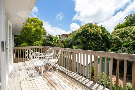 Photo of property in 64 Colwill Road, Massey, Auckland, 0614