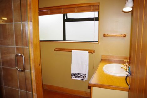 Photo of property in 6 Astelia Way, Waipahihi, Taupo, 3330