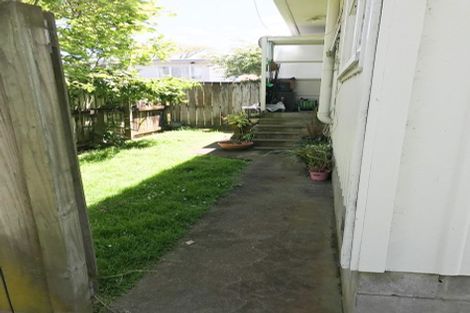 Photo of property in 3/9 Oxford Road, Manurewa, Auckland, 2102