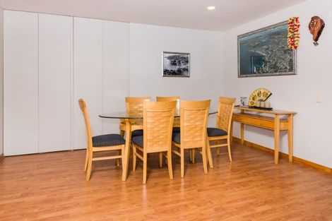 Photo of property in 52a Heathcote Road, Castor Bay, Auckland, 0620