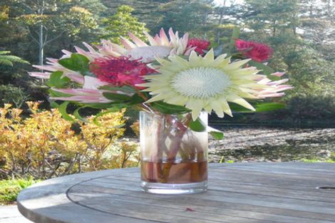 Photo of property in 12 Kaikatia Road, Pukenui, 0484