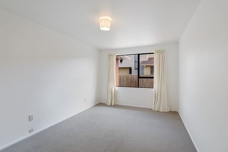 Photo of property in 1/36 Laing Crescent, Heathcote Valley, Christchurch, 8022