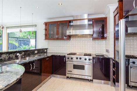 Photo of property in 15 Fordyce Avenue, Sunnyhills, Auckland, 2010